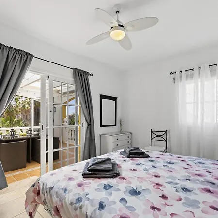 Casahost Fuerteventura Golf Apartment La Guirra